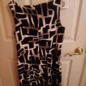 Black white and taupe shift